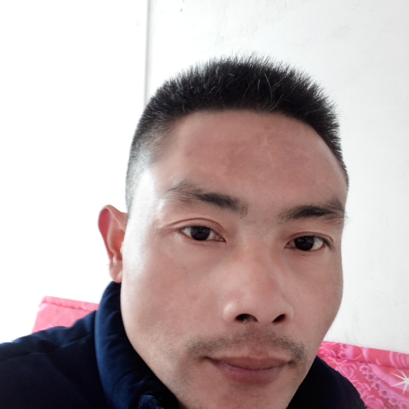 栋栋的第一张照片--邢台相亲服务中心