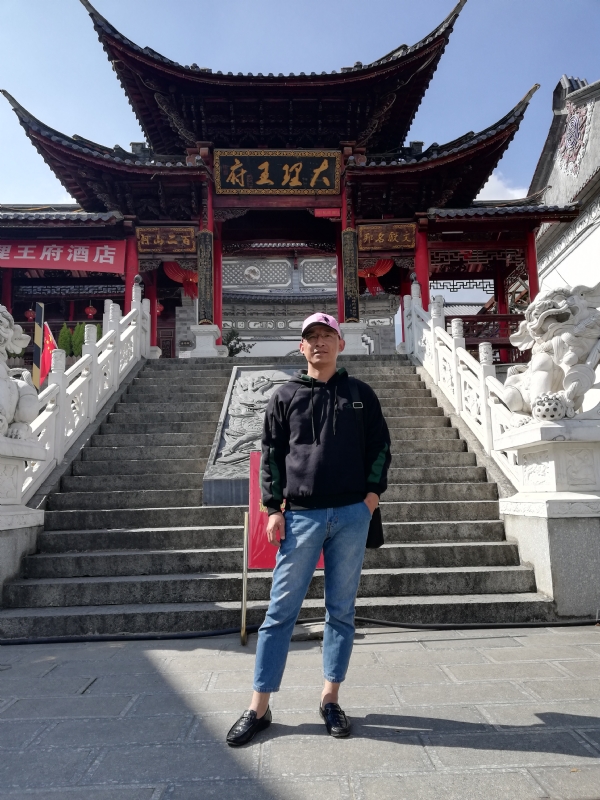 旧事离人的第一张照片--邢台相亲服务中心