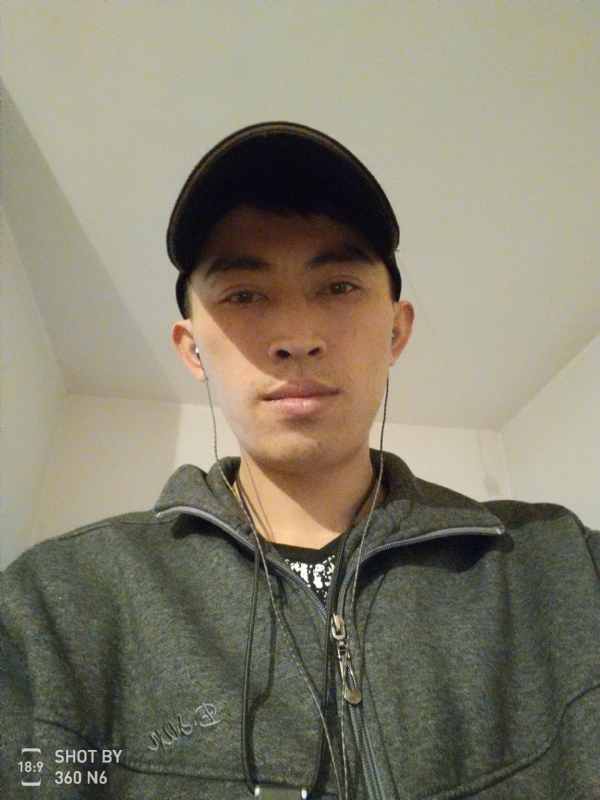 爱你一万年的第一张照片--邢台相亲服务中心