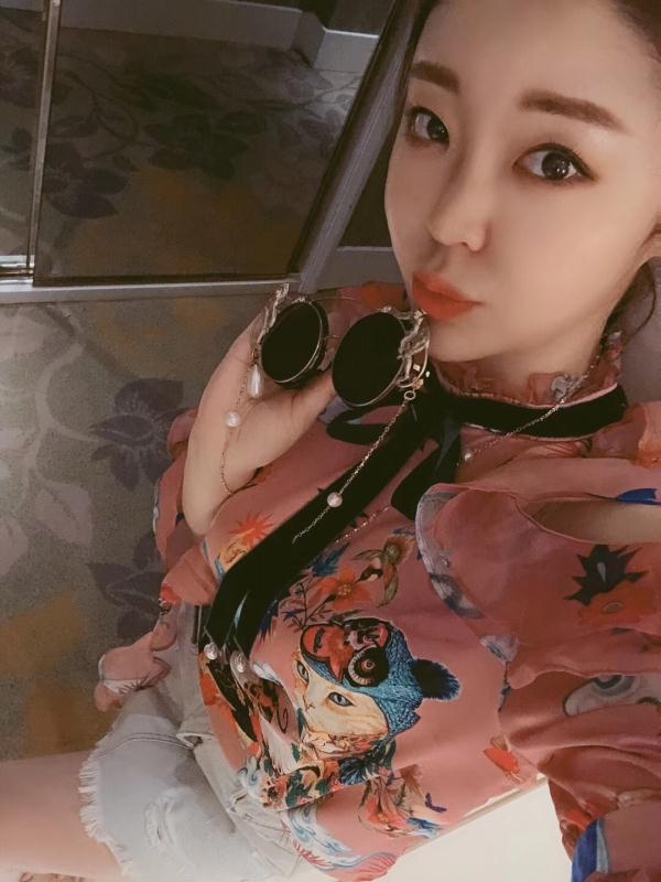 刚刚好的第五张照片--邢台相亲服务中心