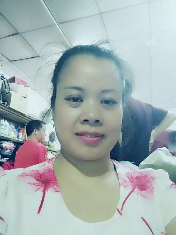 把自己当宝贝的第一张照片--邢台相亲服务中心