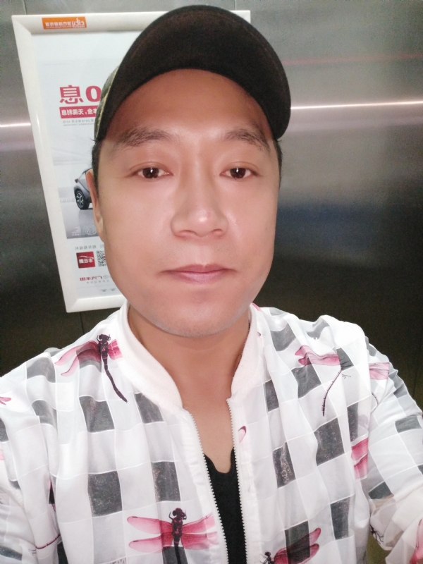 hainy的第一张照片--邢台相亲服务中心