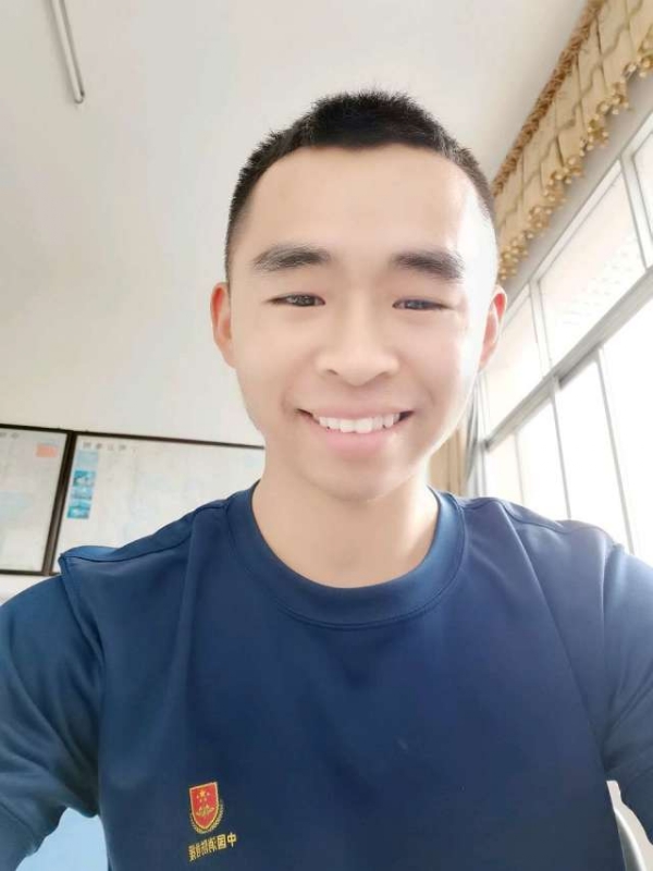 超超的第一张照片--邢台相亲服务中心