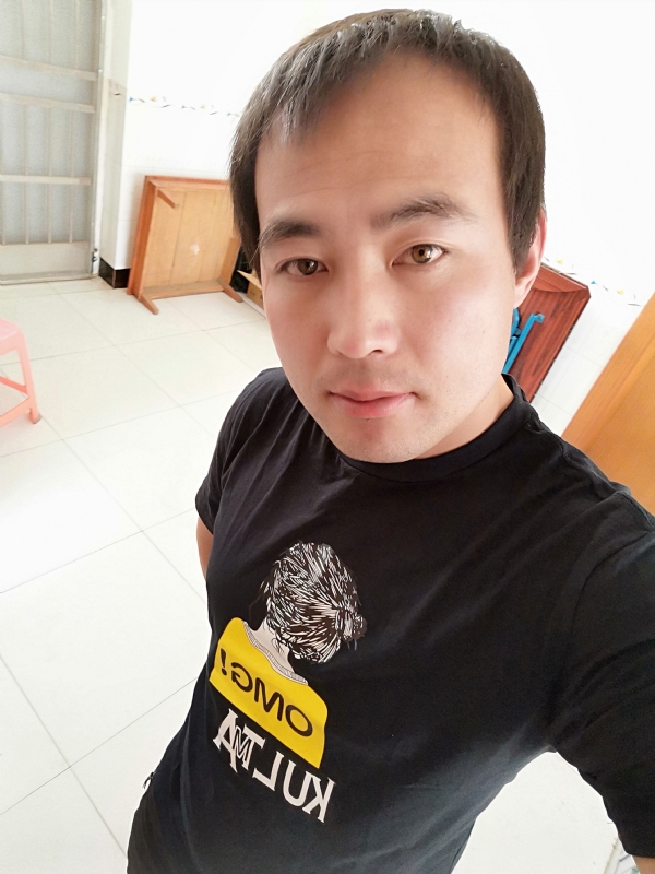 东海龙王的第二张照片--邢台相亲服务中心