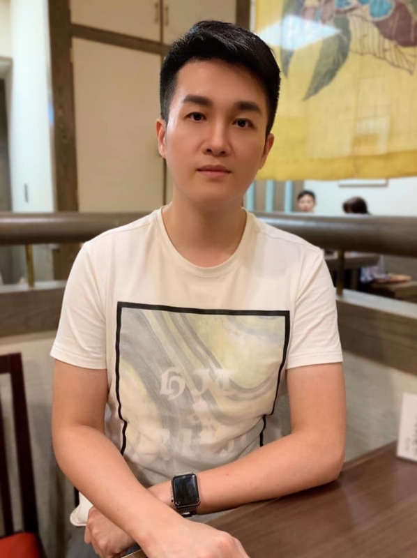 岁月流逝的第二张照片--邢台相亲服务中心