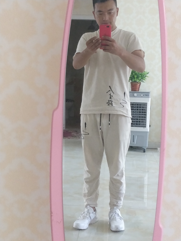 一天一根烟的第二张照片--邢台相亲服务中心
