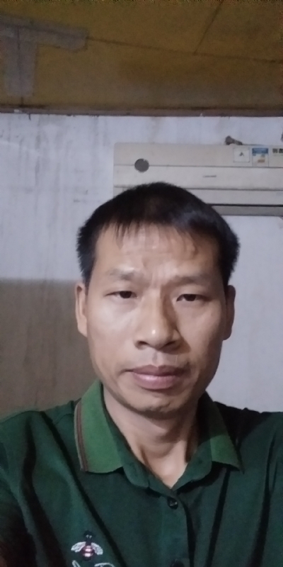 执着跋涉的第二张照片--邢台相亲服务中心