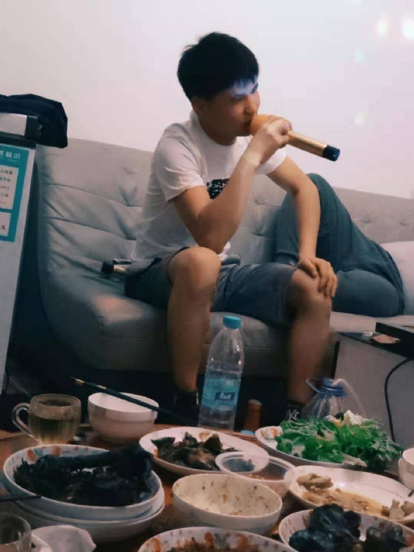 秦成龙的第一张照片--邢台相亲服务中心
