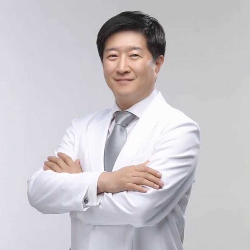 王伟的第三张照片--邢台相亲服务中心