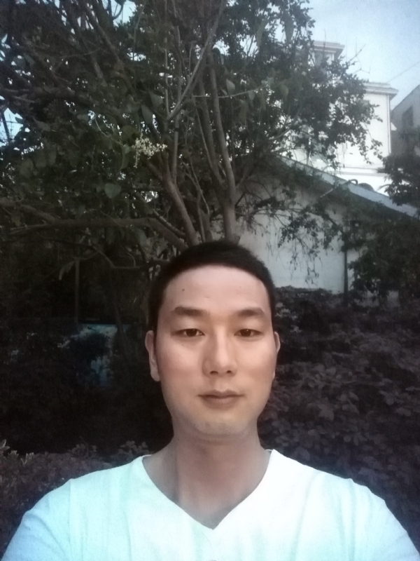 先苦后甜的第二张照片--邢台相亲服务中心