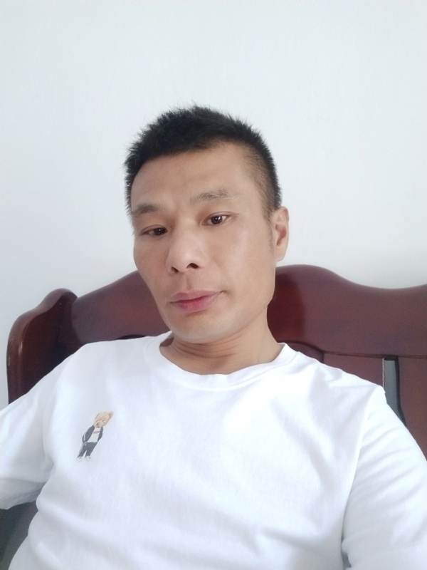 年少轻狂的第一张照片--邢台相亲服务中心
