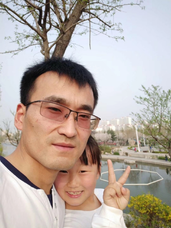 简单的幸福的第一张照片--邢台相亲服务中心