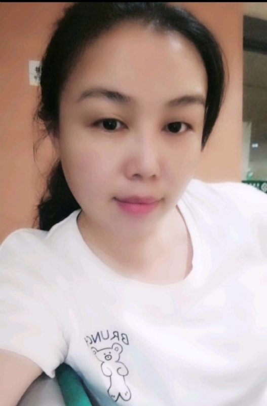 淡淡的云的第一张照片--邢台相亲服务中心