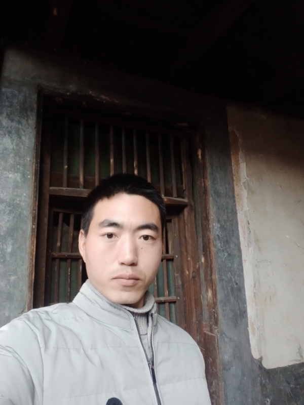 嫁与娶的第一张照片--邢台相亲服务中心
