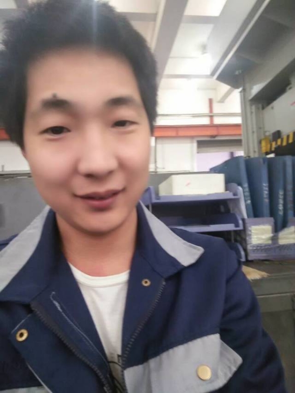 爱是你我的第一张照片--邢台相亲服务中心