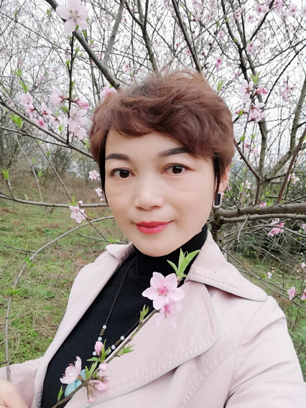 转角遇到你的第二张照片--邢台相亲服务中心