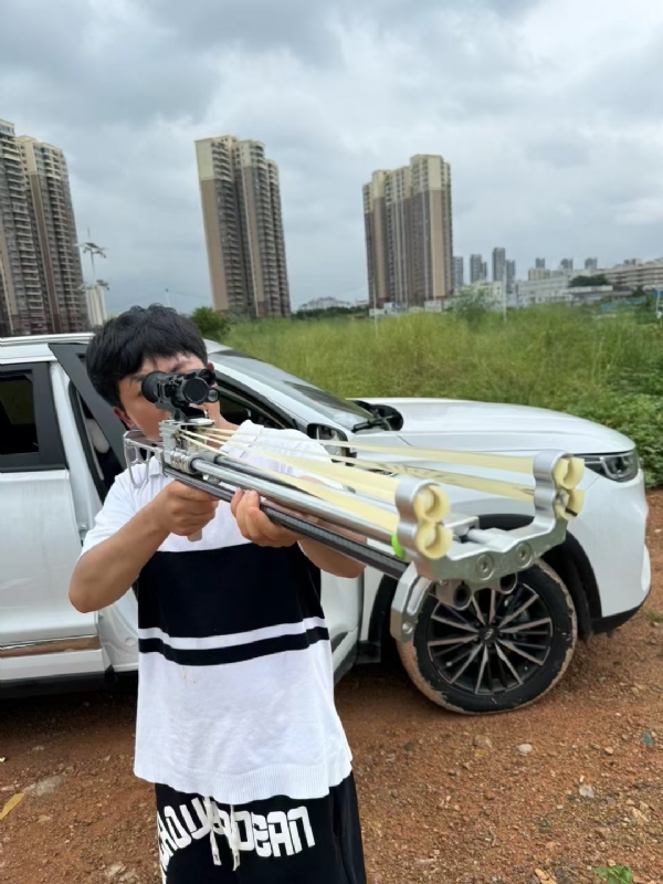 凌其飞的第一张照片--邢台相亲服务中心